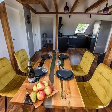 Charming Loft Ferienwohnung Bodensee Meckenbeuren Exterior photo