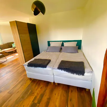 Charming Loft Ferienwohnung Bodensee Meckenbeuren Exterior photo